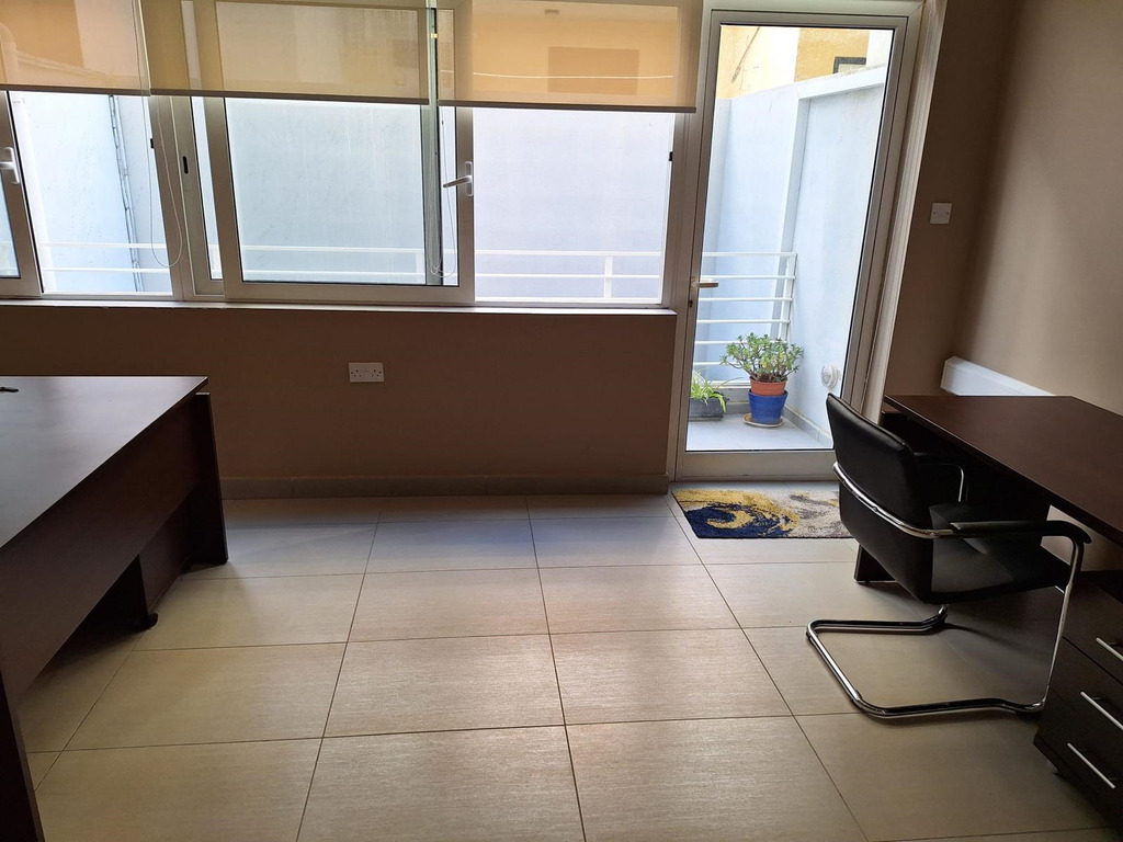Office for Long Let in Sliema - €3,250/month photo 8