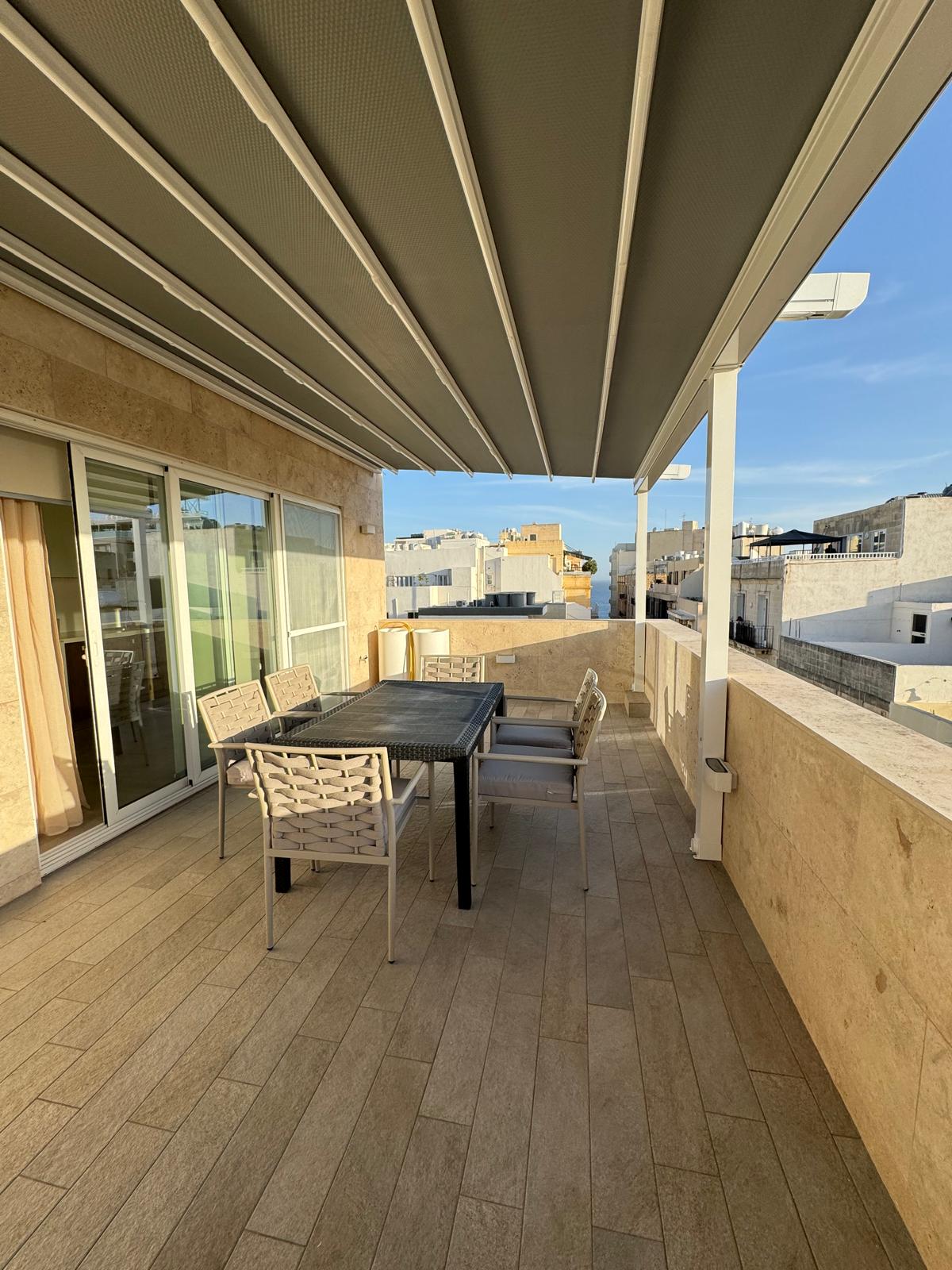 3 Bedroom Ensuite Penthouse for Long Let in Sliema - €2,700/month
