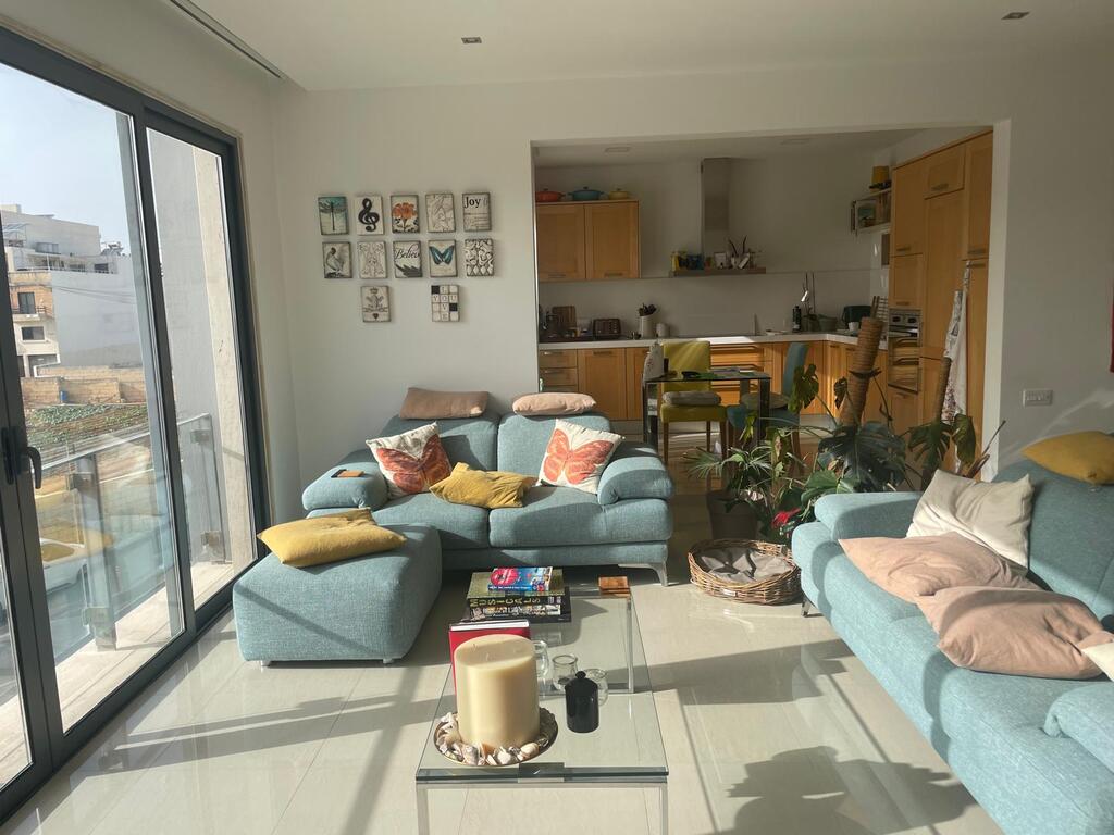 2 Bedroom Apartment for Long Let in Swieqi - €2,000/month photo 5