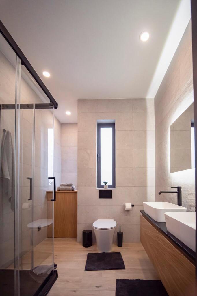 2 Bedroom Penthouse for Long Let in St. Julian's - €4,000/month photo 11