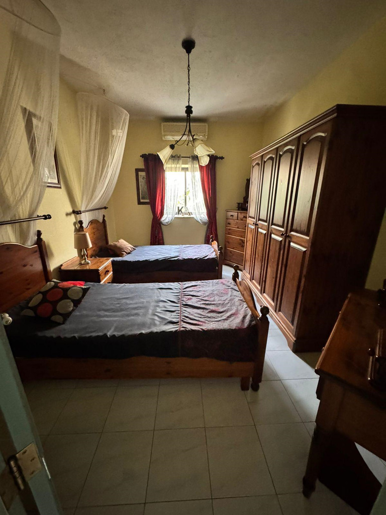 3 Bedroom Villa for Long Let in Pembroke - €3,500/month photo 11