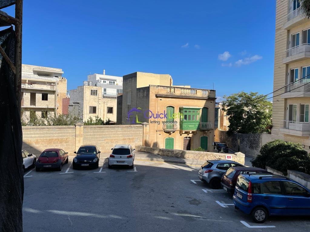 2 Bedroom Ensuite Maisonette for Long Let in St. Julian's - €1,700/month photo 10