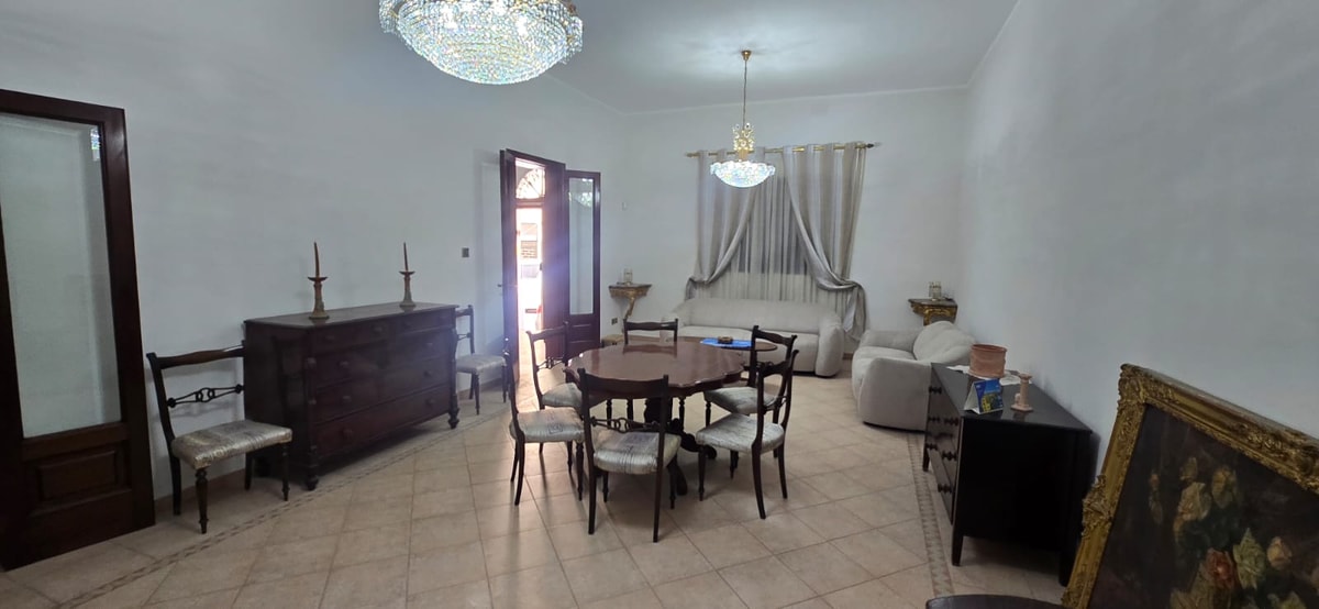 5 Bedroom Townhouse for Long Let in Sliema - €4,000/month photo 3