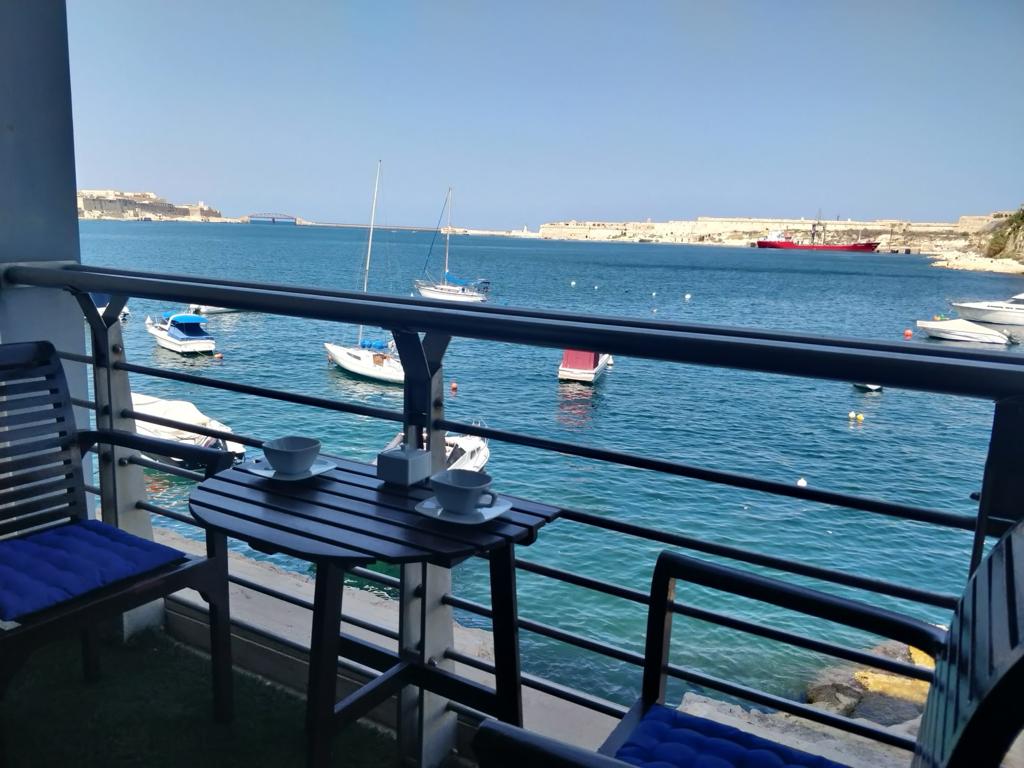 3 Bedroom Ensuite Apartment for Long Let in Birgu - €1,990/month photo 6
