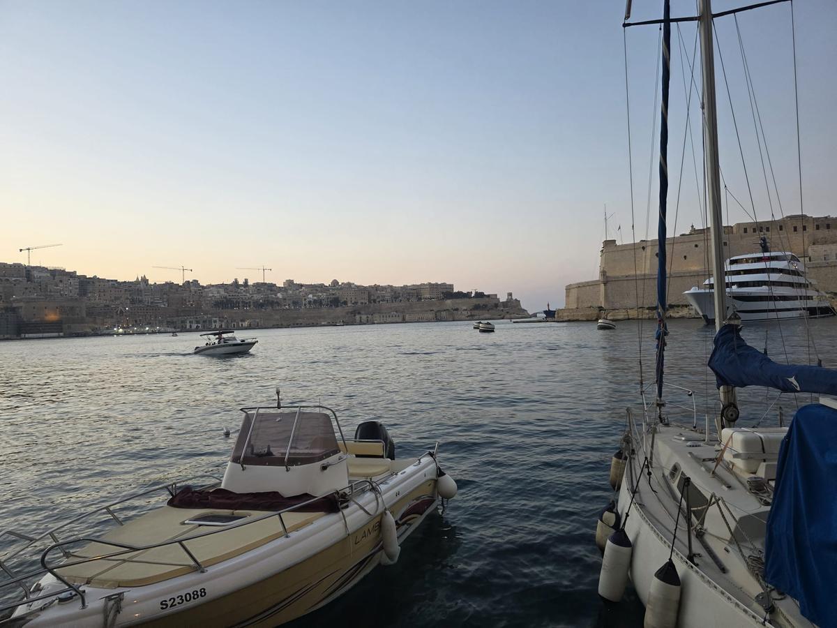 Beautiful Freehold 2-Bedroom Apartment in Valletta For Sale