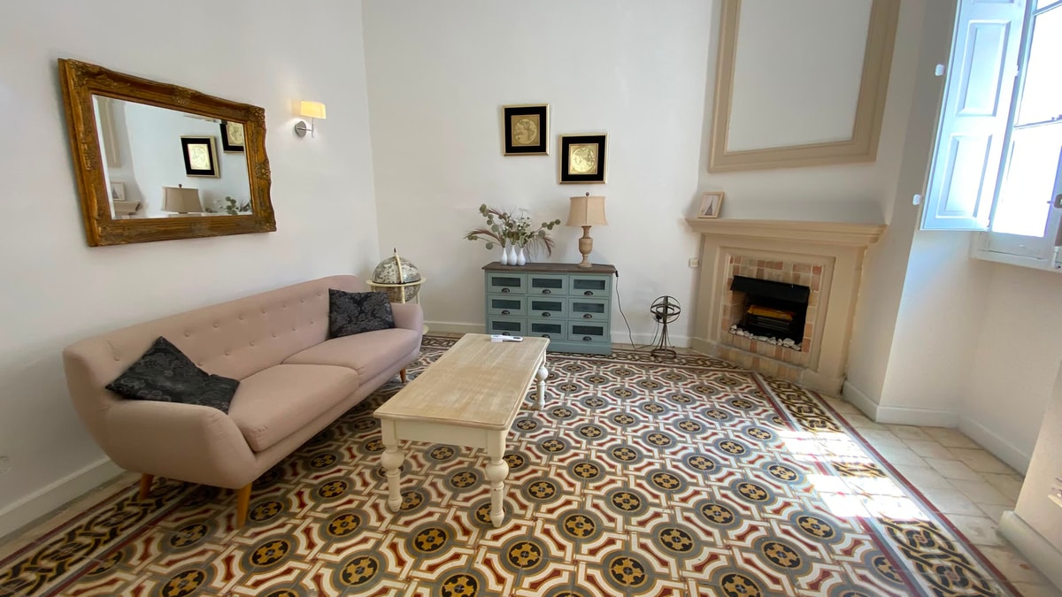 Magnificent 4-Bedroom Townhouse in Sliema – €5,000/month photo 5