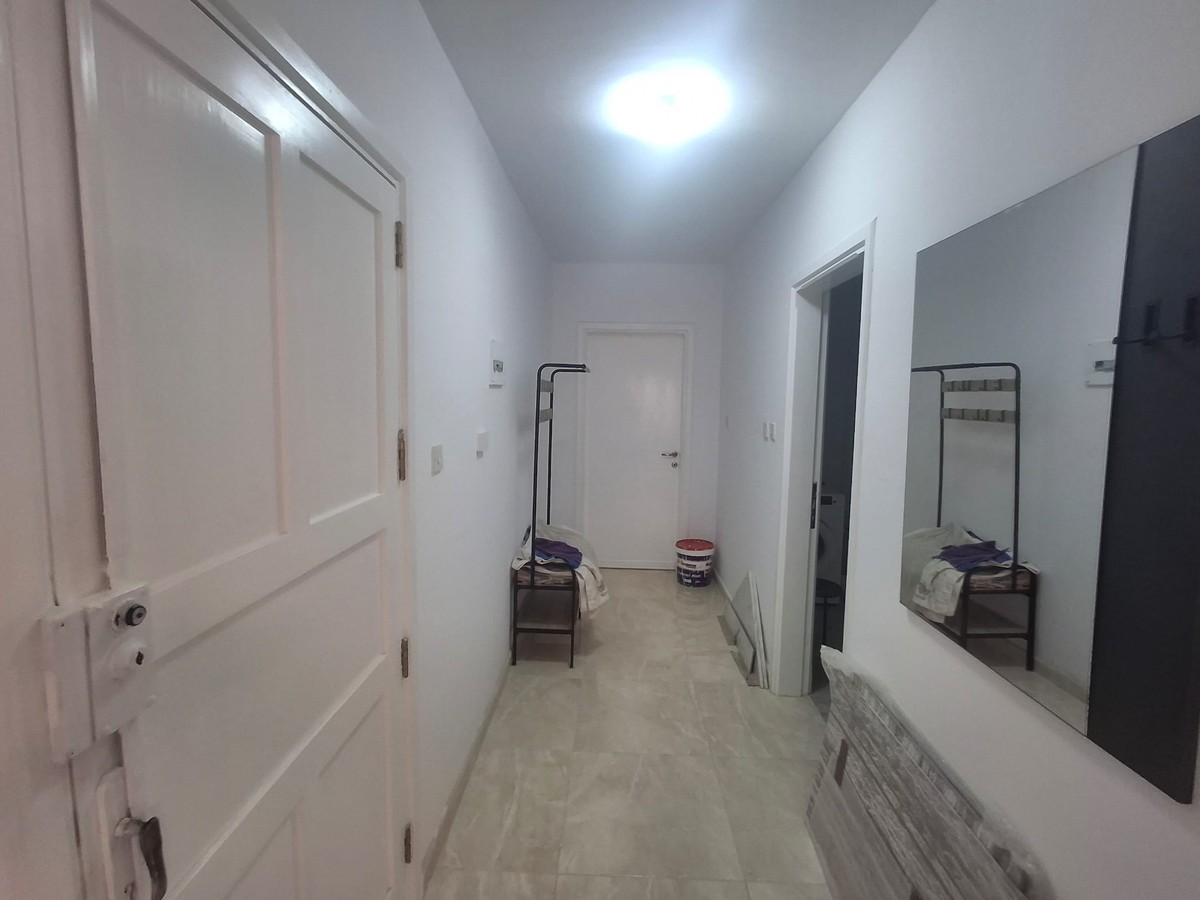 Beautifully Refurbished 2-Bedroom Apartment in Sliema photo 9