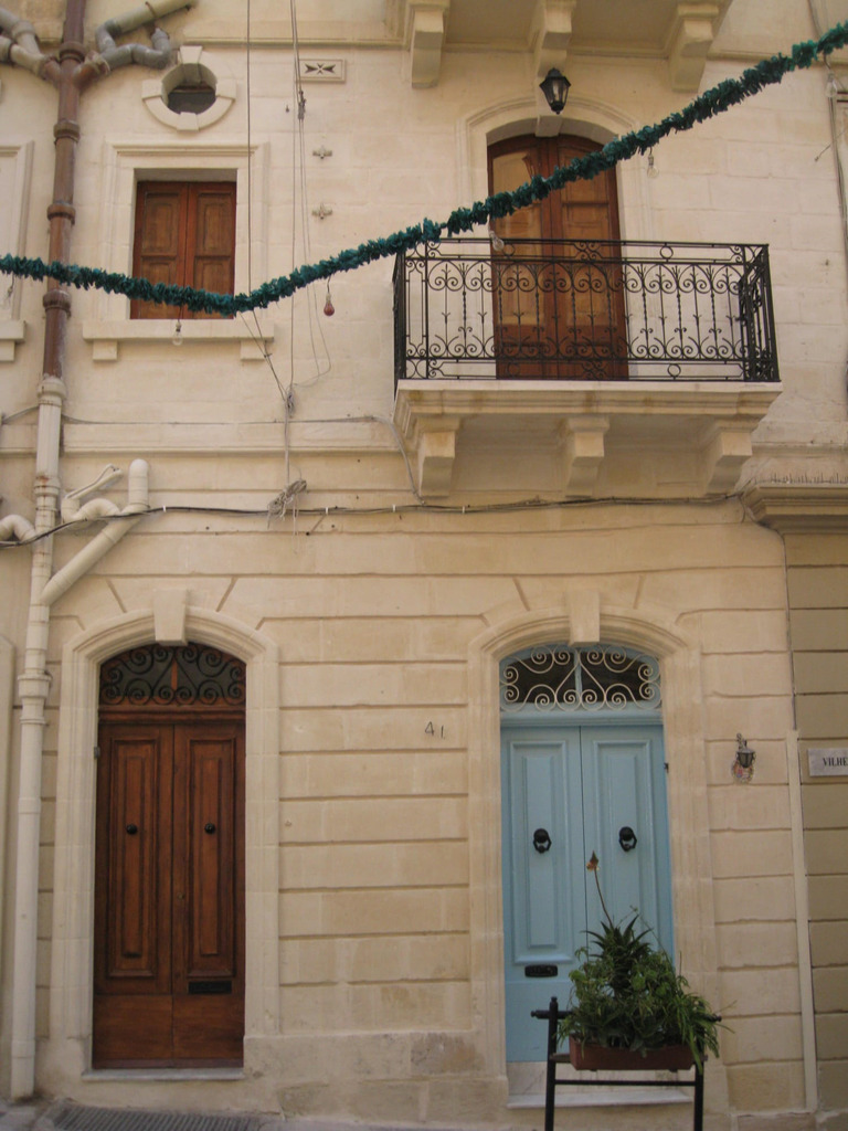 1 Bedroom Maisonette for Long Let in Floriana - €1,250/month