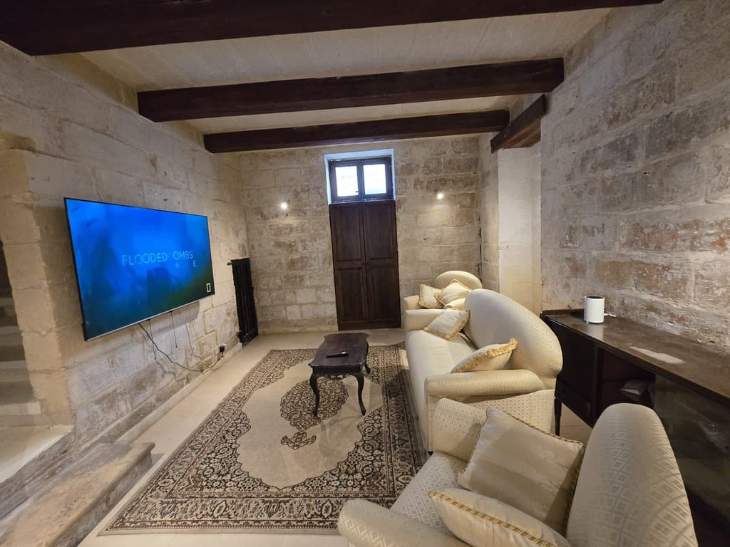 3 Bedroom Townhouse for Long Let in Sliema - €4,500/month