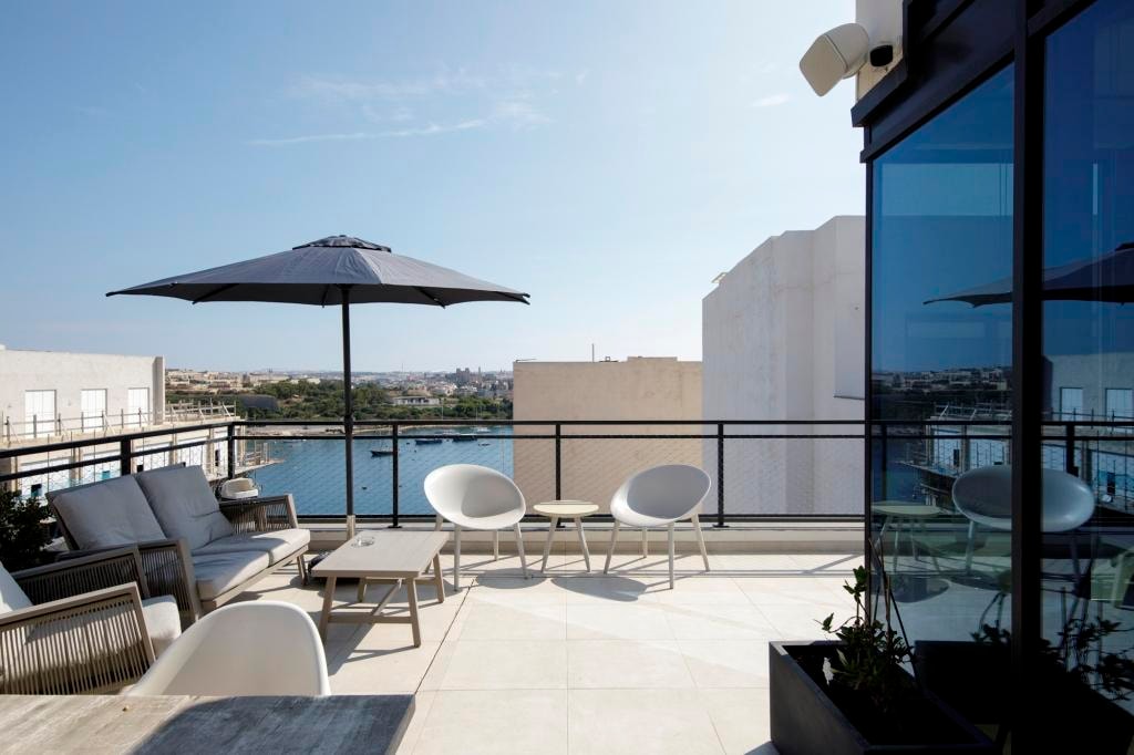 Office for Long Let in Sliema - €5,600/month photo 5