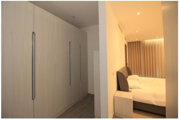 Luxurious Designer Finished 120sqm 2-Bedroom Apartment with Valletta Views in Sliema photo 5