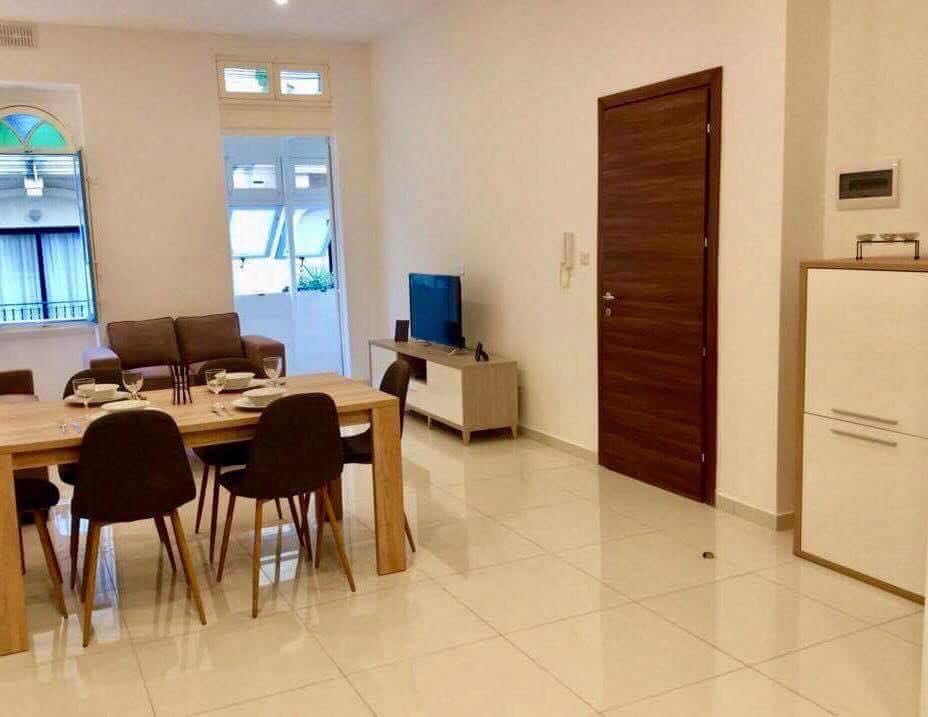 2 Bedroom Apartment for Long Let in Sliema - €1,700/month photo 4