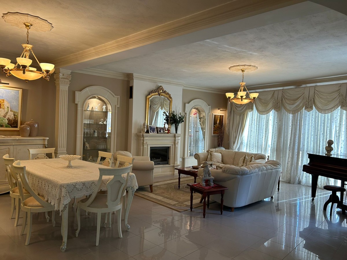 Luxury Fully Furnished Terraced House with Stunning Sea Views in Mellieha photo 2