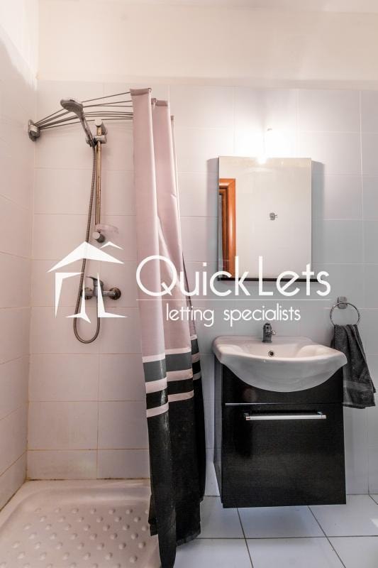 SANTA VENERA | PENTHOUSE | €1,100/month photo 5
