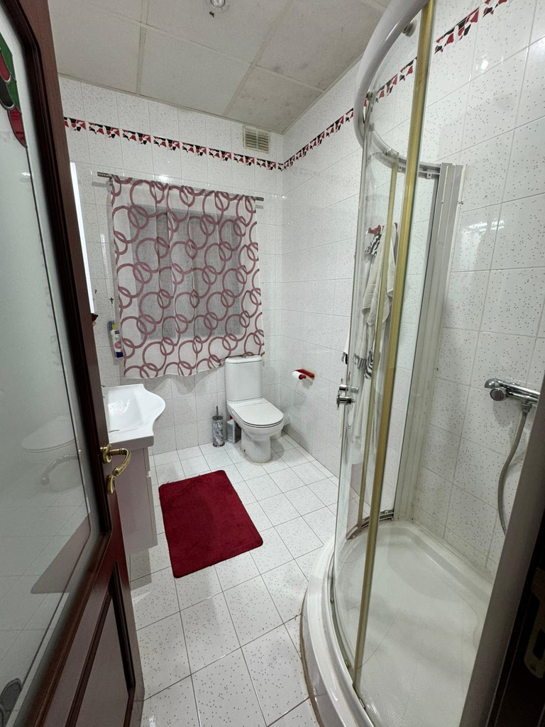 3 Bedroom Villa for Long Let in Pembroke - €3,500/month photo 13