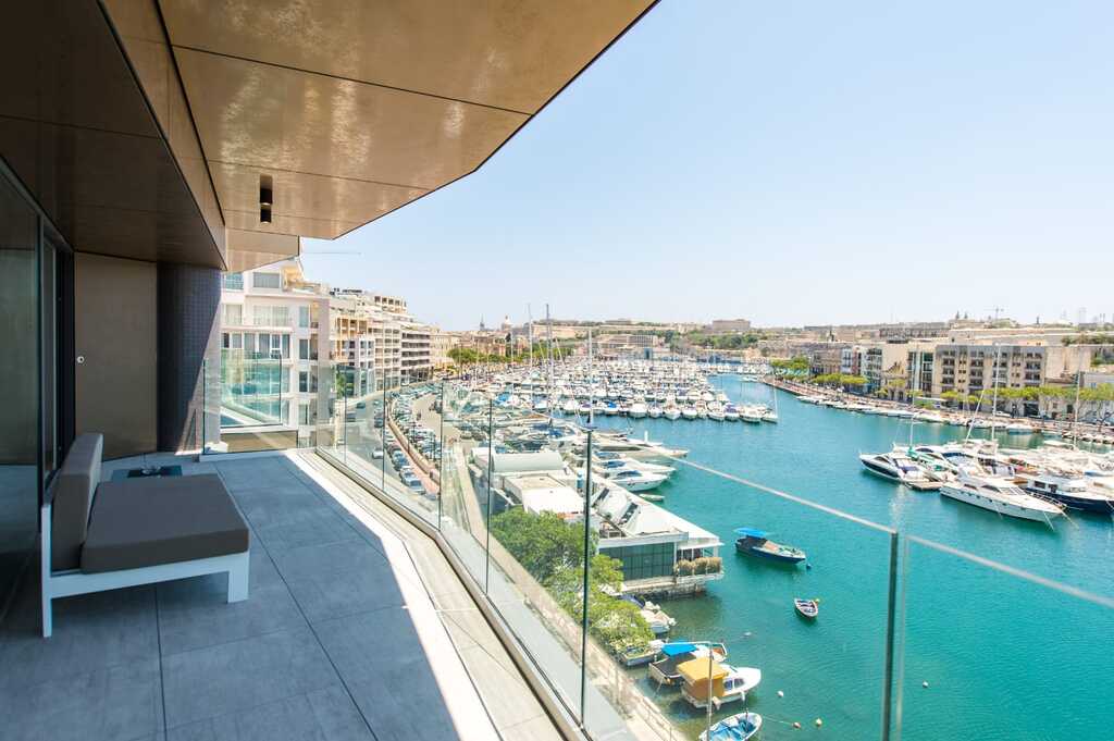 3 Bedroom Apartment for Long Let in Ta' Xbiex - €2,750/month photo 17