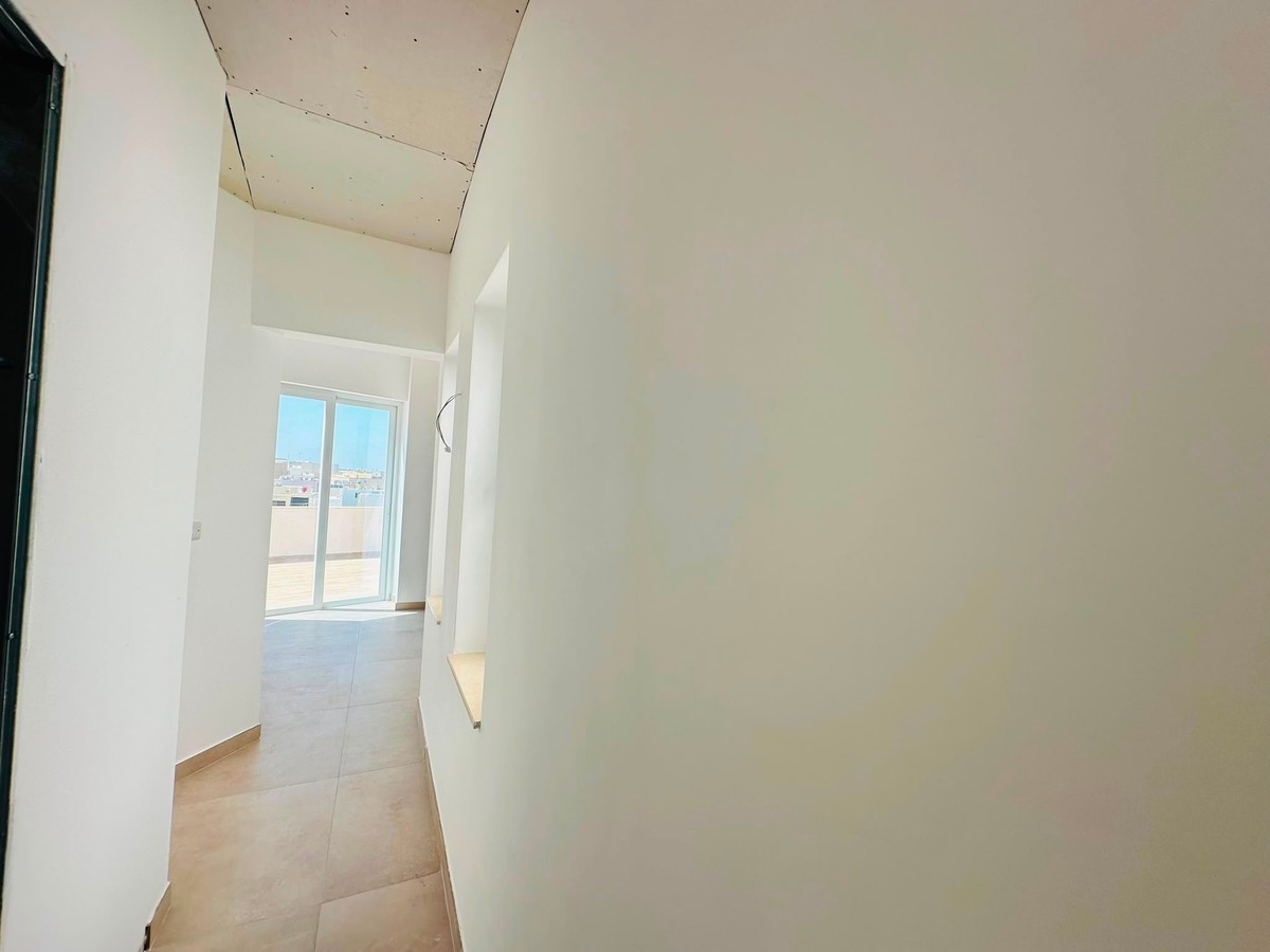 Stunning Brand-New 2-Bedroom Penthouse with 77sqm Outdoor Space in Naxxar photo 9