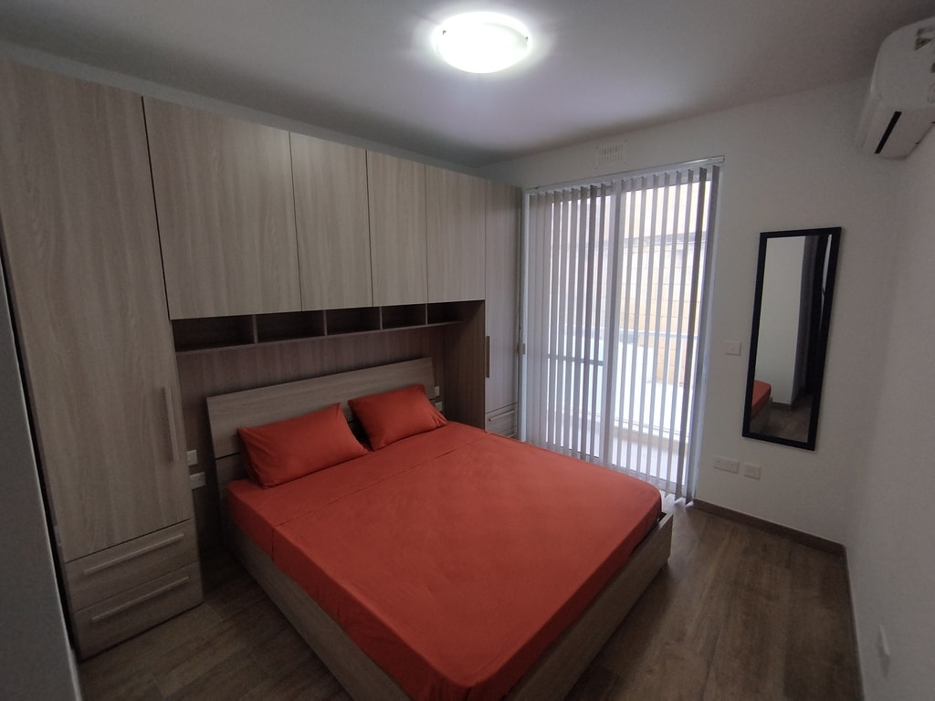 2 Bedroom Apartment for Long Let in Għajnsielem - €875/month photo 6