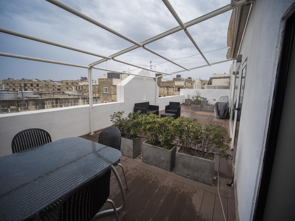 Office for Long Let in Ta' Xbiex - €7,000/month