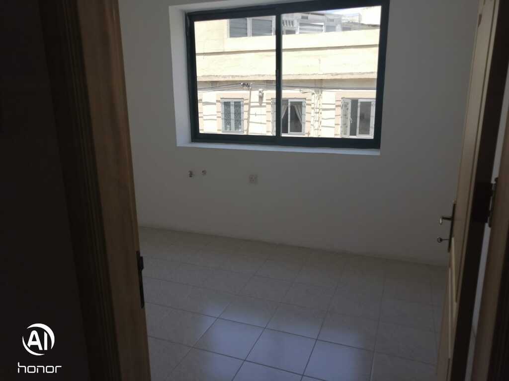 Office for Long Let in San Ġwann - €1,000/month photo 7