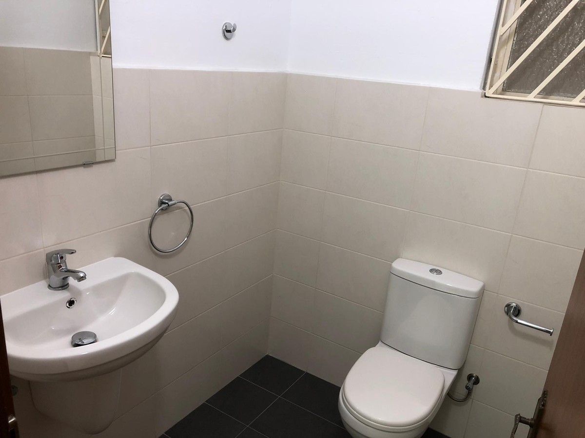 Office for Long Let in Sliema - €2,500/month photo 8