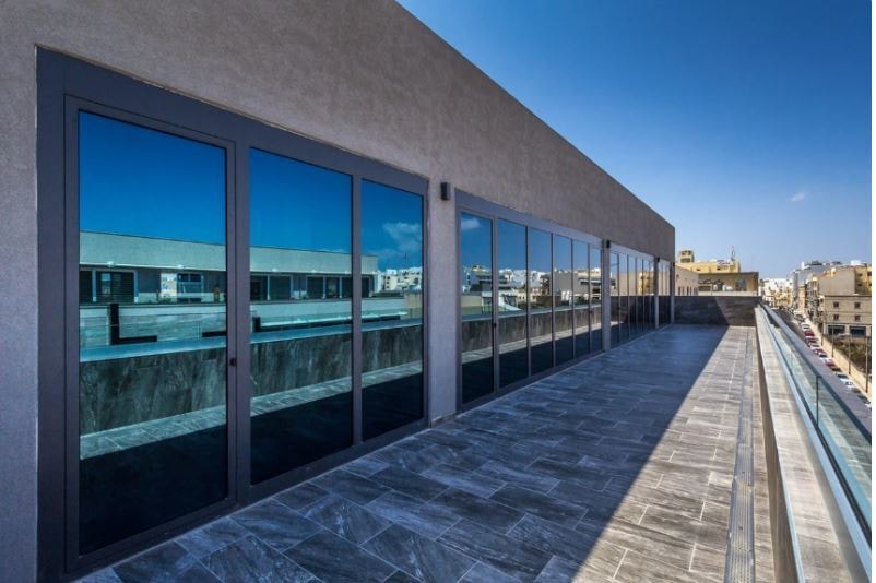 Office for Long Let in Ta' Xbiex - €10,000/month