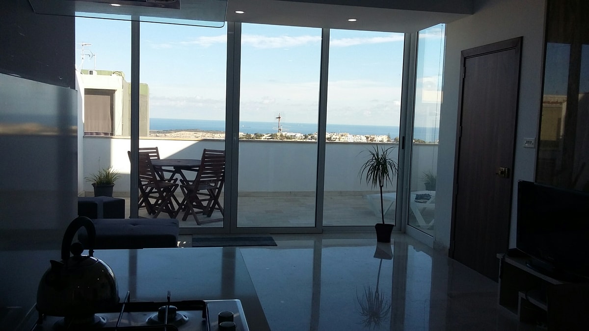 A Luxury 2 Bedroom Apartment with Open Views in Mellieha photo 8