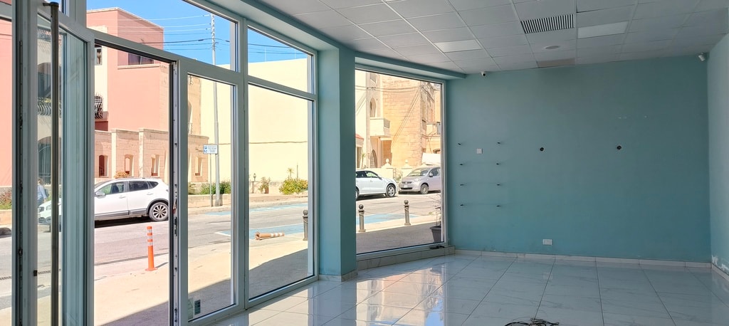 Shop for Long Let in Naxxar - €1,125/month
