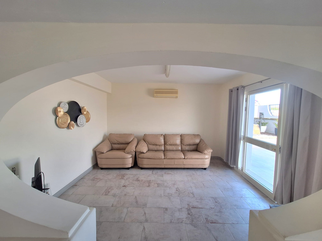 2 Bedroom Maisonette for Long Let in San Ġwann - €1,500/month photo 2