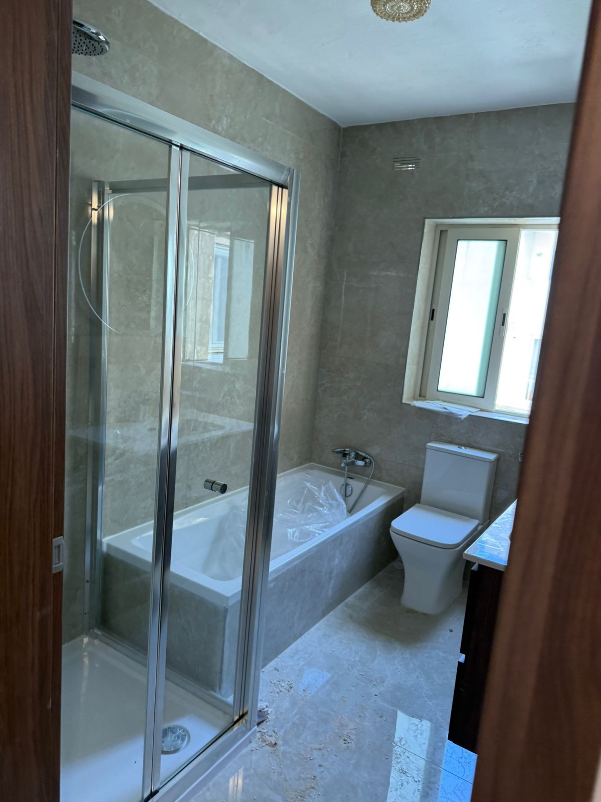 4 Bedroom Ensuite Apartment for Long Let in Msida - €2,300/month photo 6