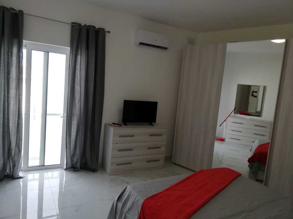 2 Bedroom Ensuite Penthouse for Long Let in Għargħur - €1,350/month photo 14