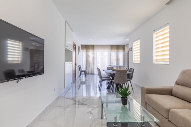 2 Bedroom Penthouse for Long Let in Mellieħa - €2,300/month photo 4
