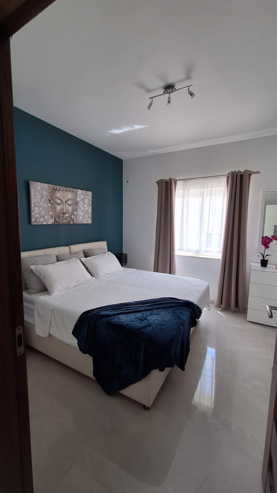2 Bedroom Penthouse for Long Let in San Ġwann - €2,100/month photo 6