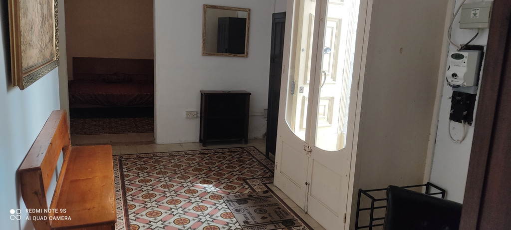 2 Bedroom Townhouse for Long Let in Gżira - €1,350/month photo 7