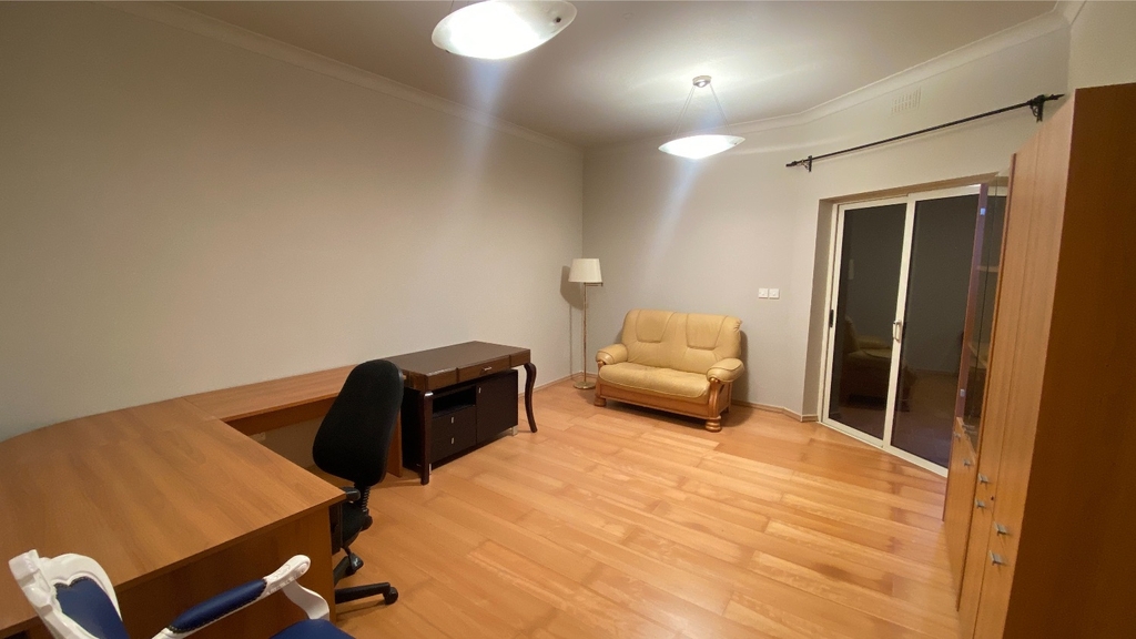3 Bedroom Apartment for Long Let in Rabat - €2,500/month photo 9