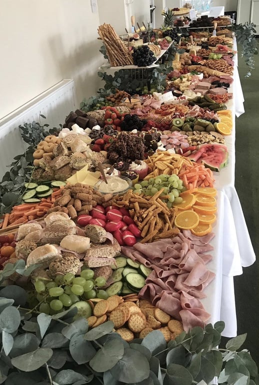 Amaze & Graze grazing table