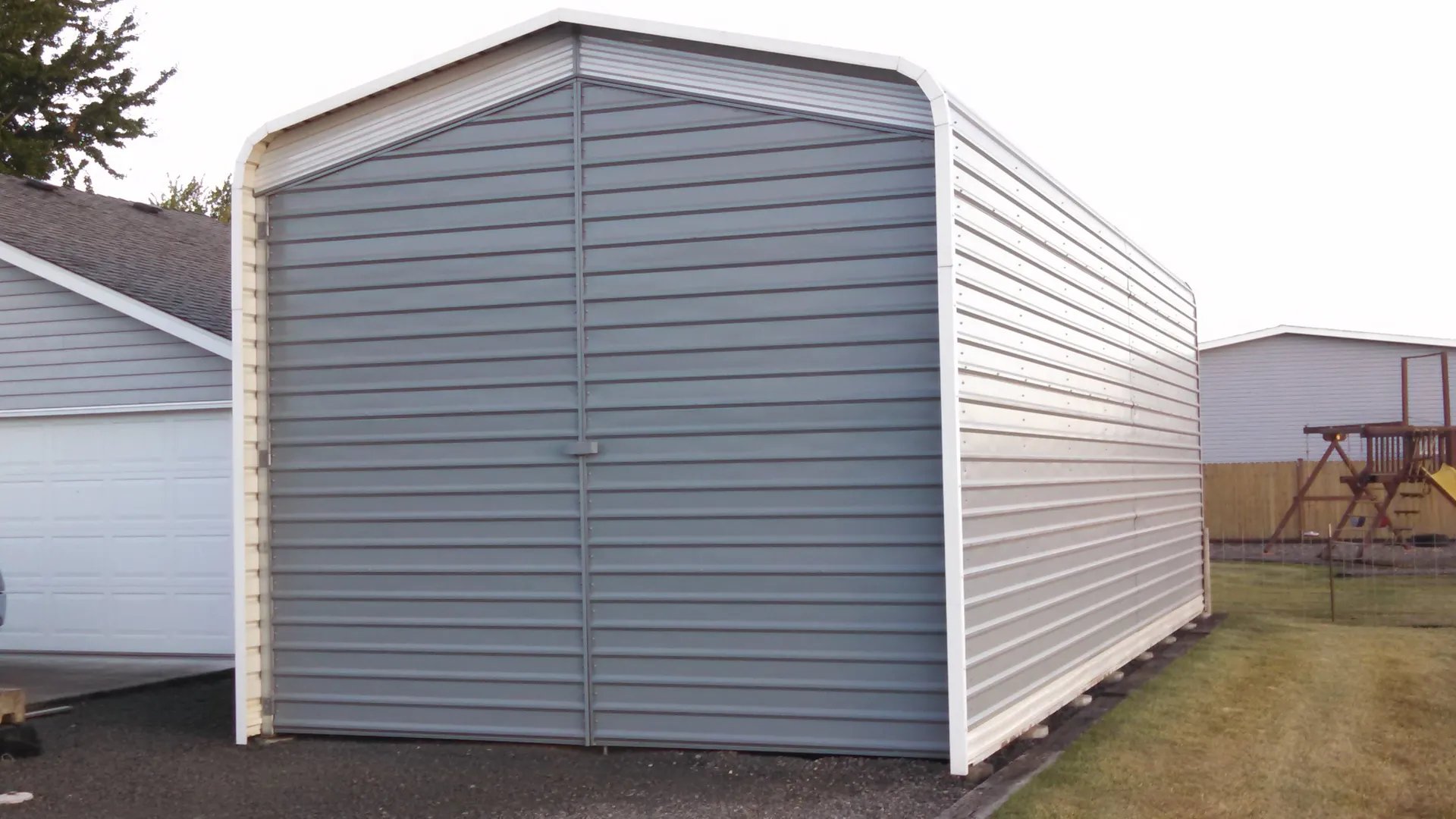 Closed Steel Shelter