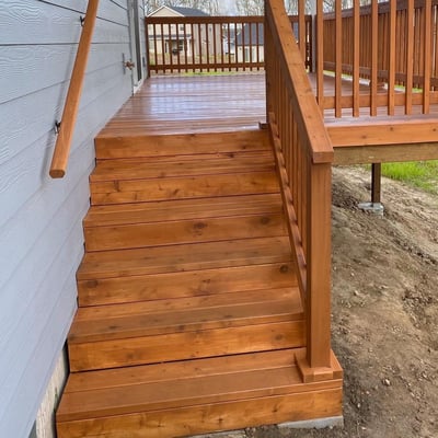 Cedar Deck with Handrail