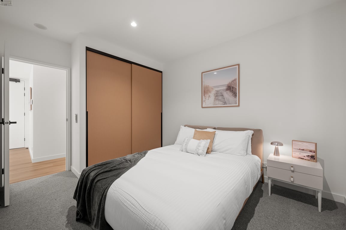 The Palais Peek Retreat @ 333STK