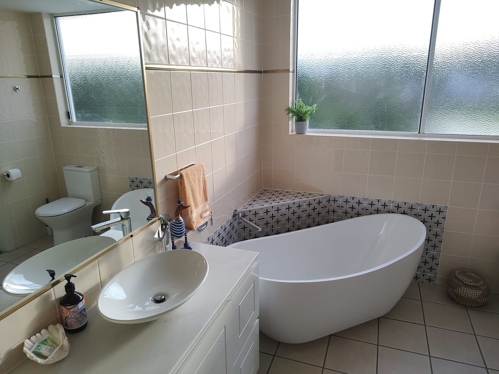 Apt 36 - 1 Bedroom 1 Bathroom Deluxe