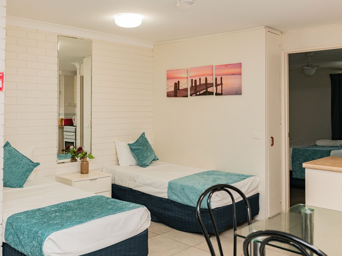 1 Bedroom Apartment