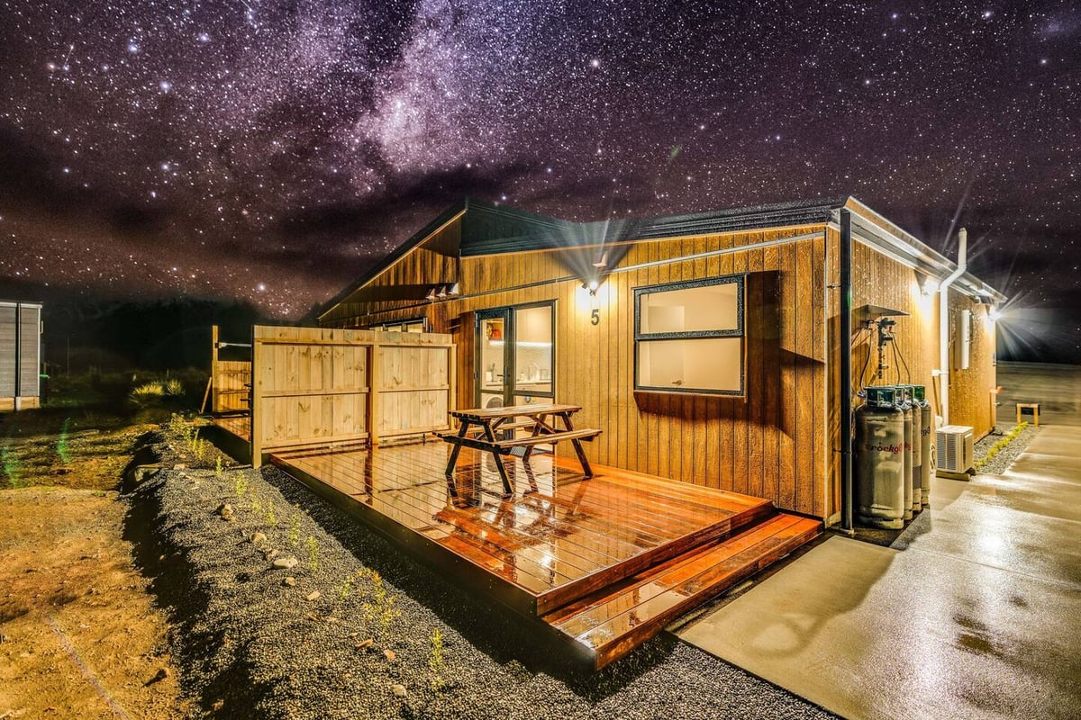 New warm family friendly /unit5/2bedroom