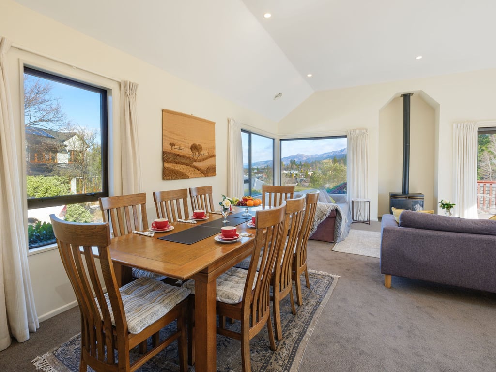 10 Forest View Close