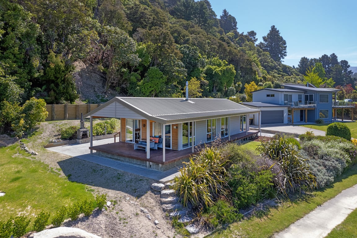 Innisfree Marahau Retreat - New Listing!