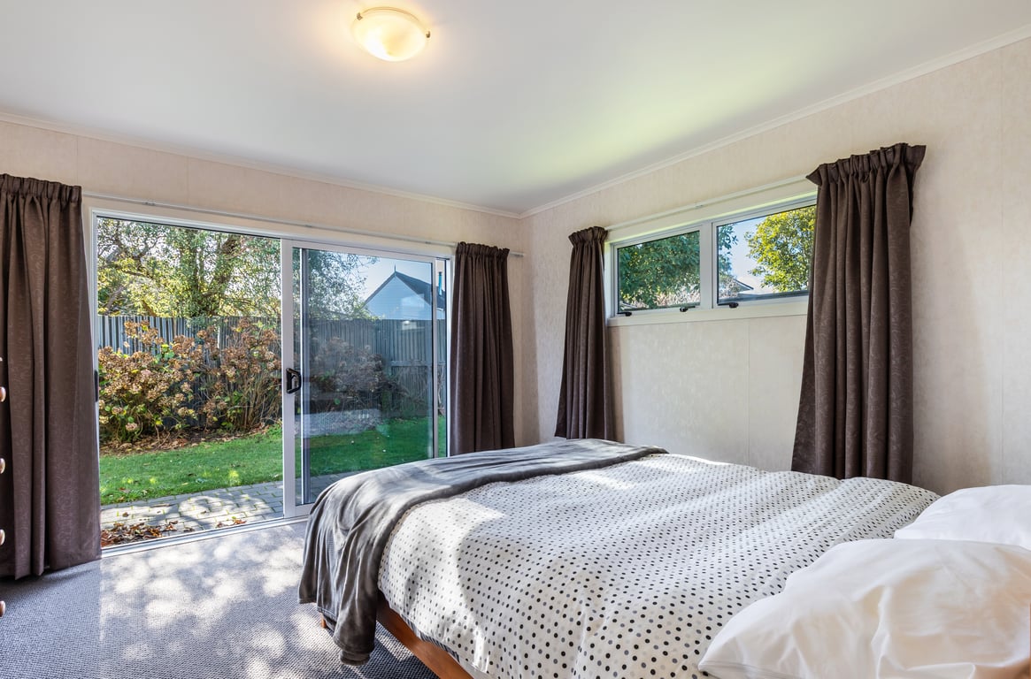 Large Family Home Close To The Lake & Has Wifi