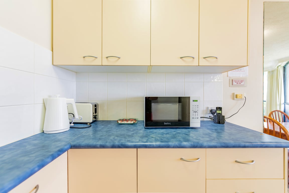 1 Bedroom Ground Apartment