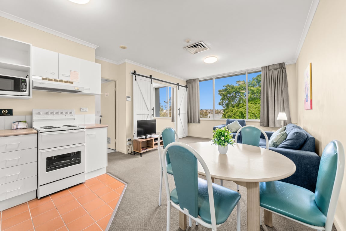 One-Bedroom Deluxe Apartment