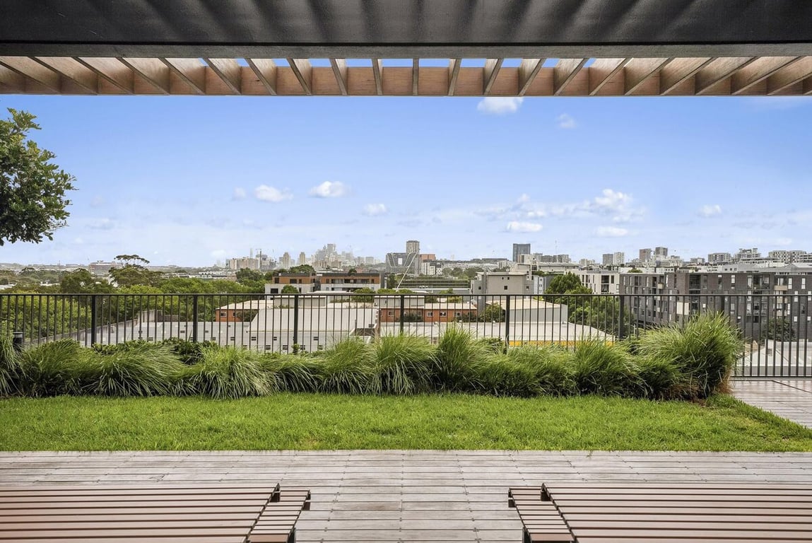 RAL39 - Alexandria Abode | Spacious Designer Retreat