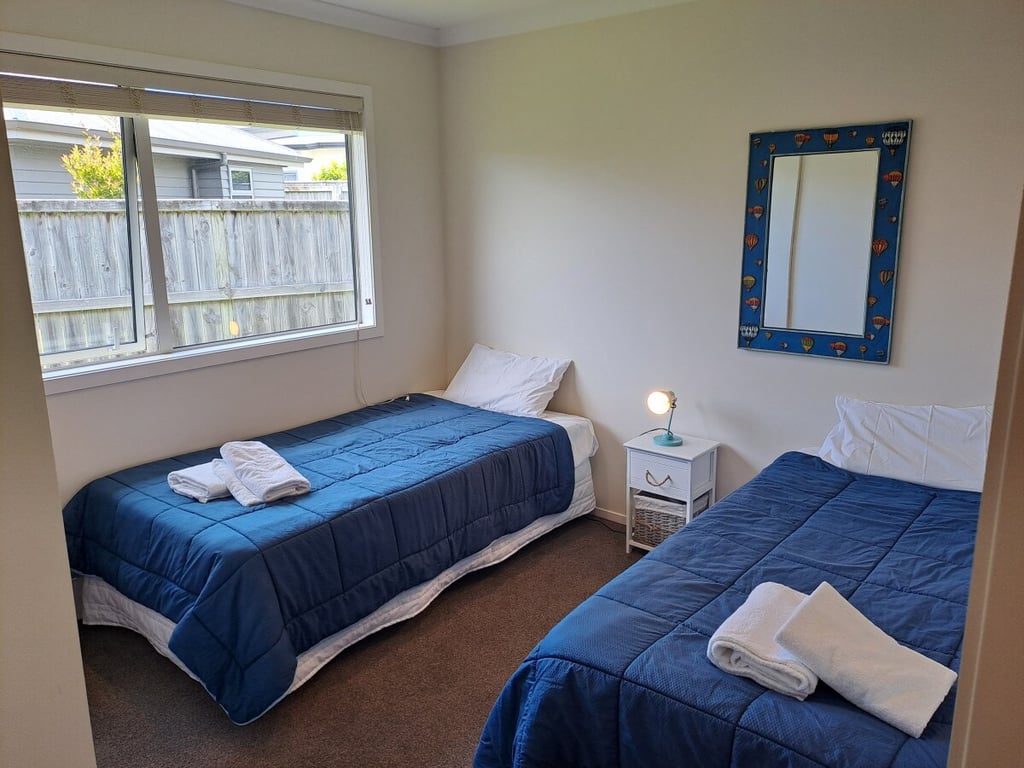 Beautifully Furnished Modern Home In A Quiet Area