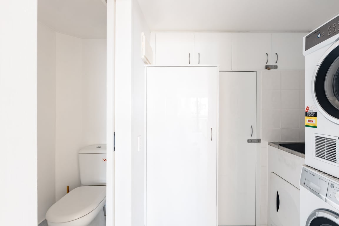 	 Town House 07- Ground level 2 Bedroom 2 Story Townhouse Superior